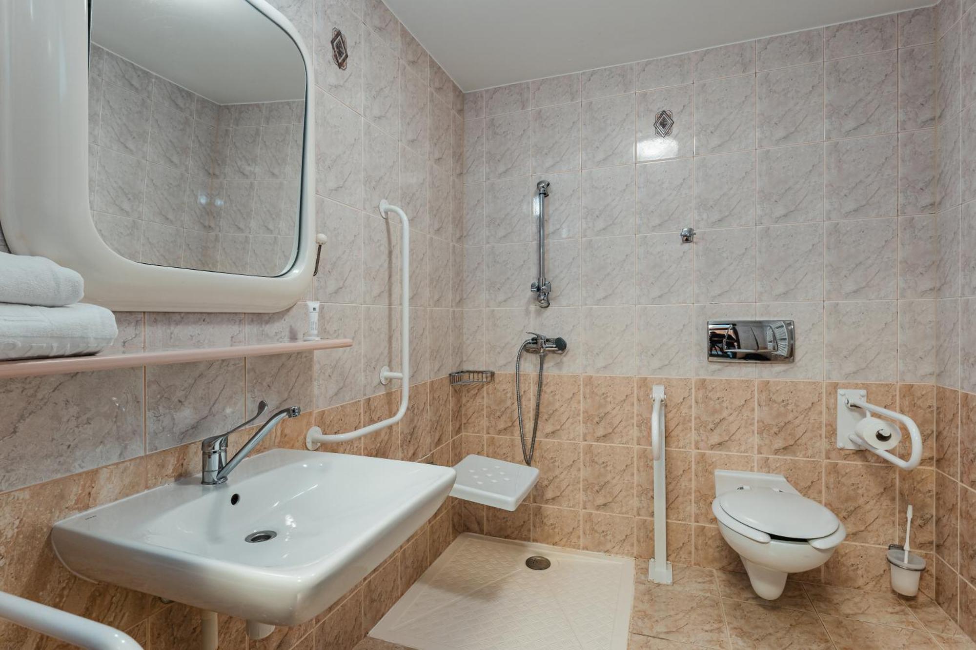 Rewita Rynia Hotel Białobrzegi Kültér fotó